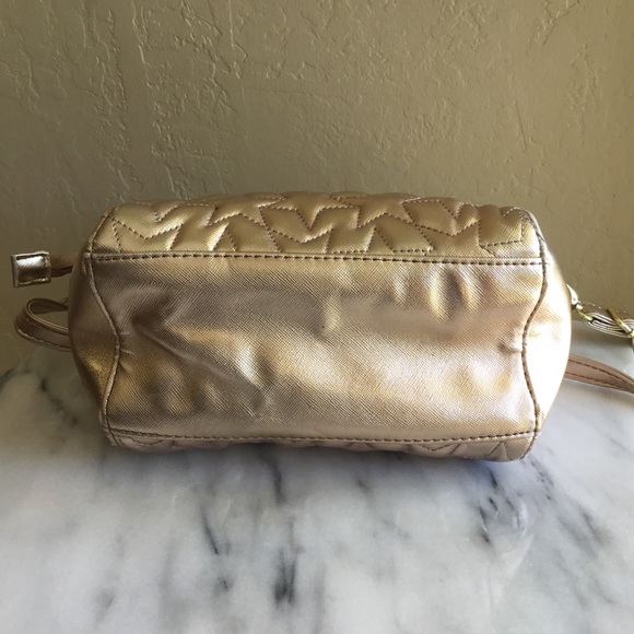 Metallic Rose Gold Betsy Johnson Crossbody - Picture 4 of 5